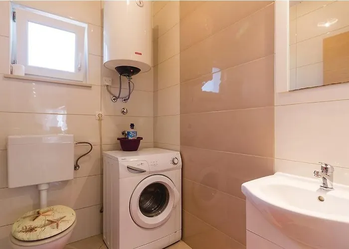 Cezar By Guide Villa